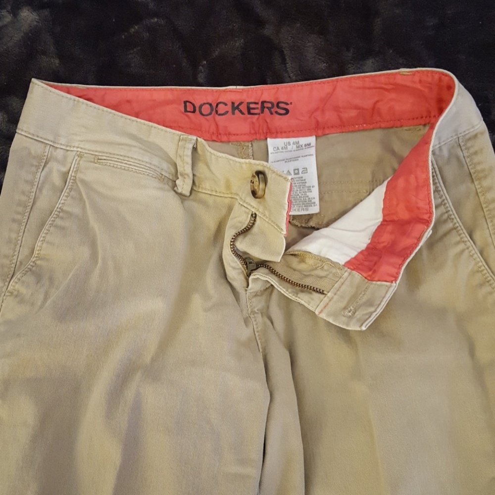 Dockers tan pants